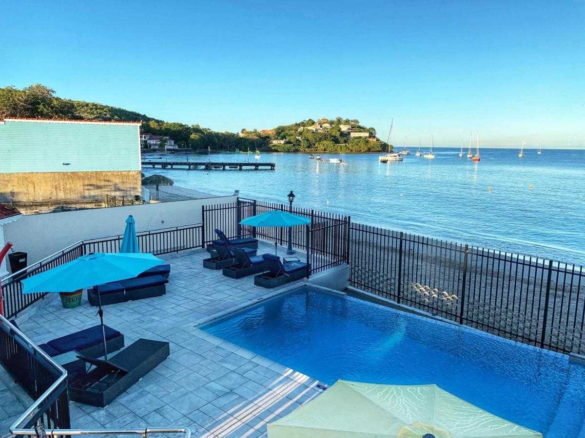 Hotel Bambou & Spa เลส์ทรัวส์-ซีเลต์ ภายนอก รูปภาพ