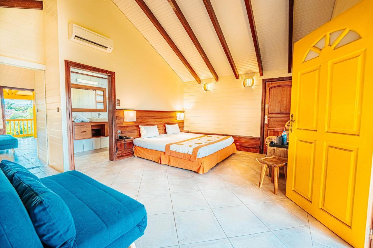 Hotel Bambou & Spa เลส์ทรัวส์-ซีเลต์ ภายนอก รูปภาพ